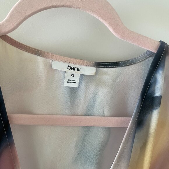 Dress - Picture 3 of 9